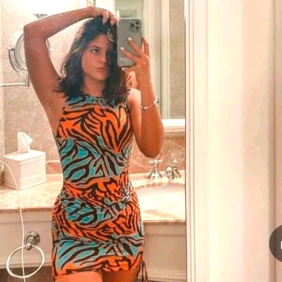 RUCHED drawstring side zebra striped sexy bodycon dress sz xs - Picture 6 of 6